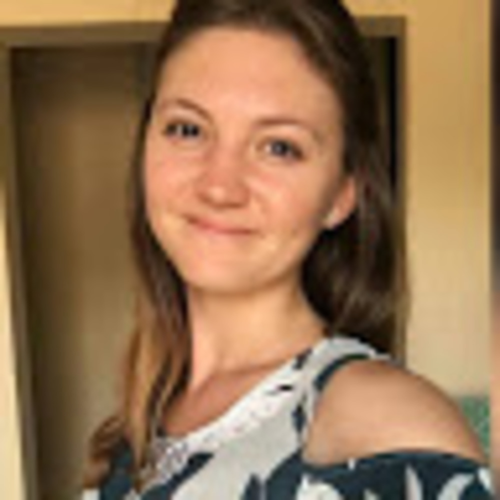 Meet your Posher, Katelan